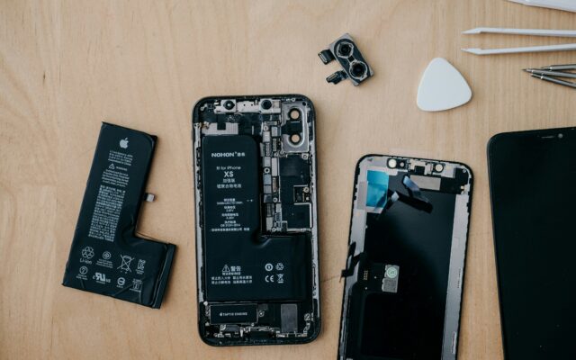 How to Diagnose iPhone 14 Charging Issues – Complete Guide