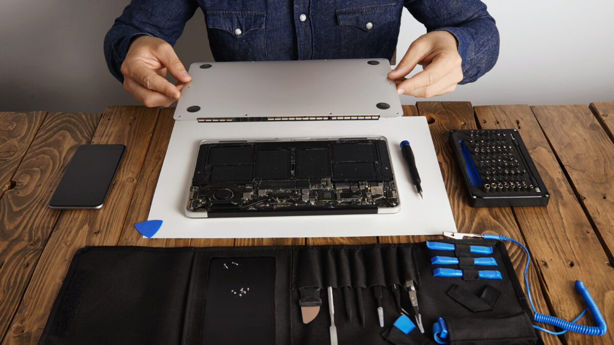 MacBook Repair Course